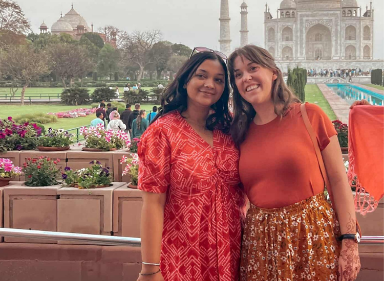 Mặc gì khi đi Ấn Độ